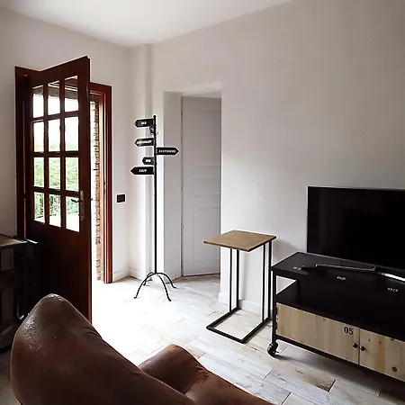 Bed & Breakfast La Maesta' Langhirano